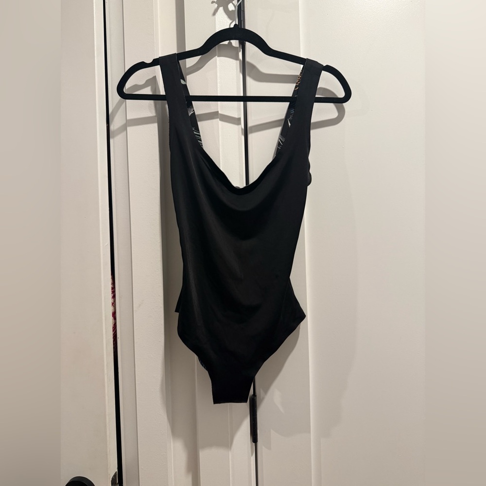 Black reversible Agua Bendita Astral Story Tina One Piece Swimsuit